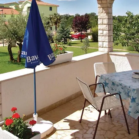 Apartmani Porec Apartment *
